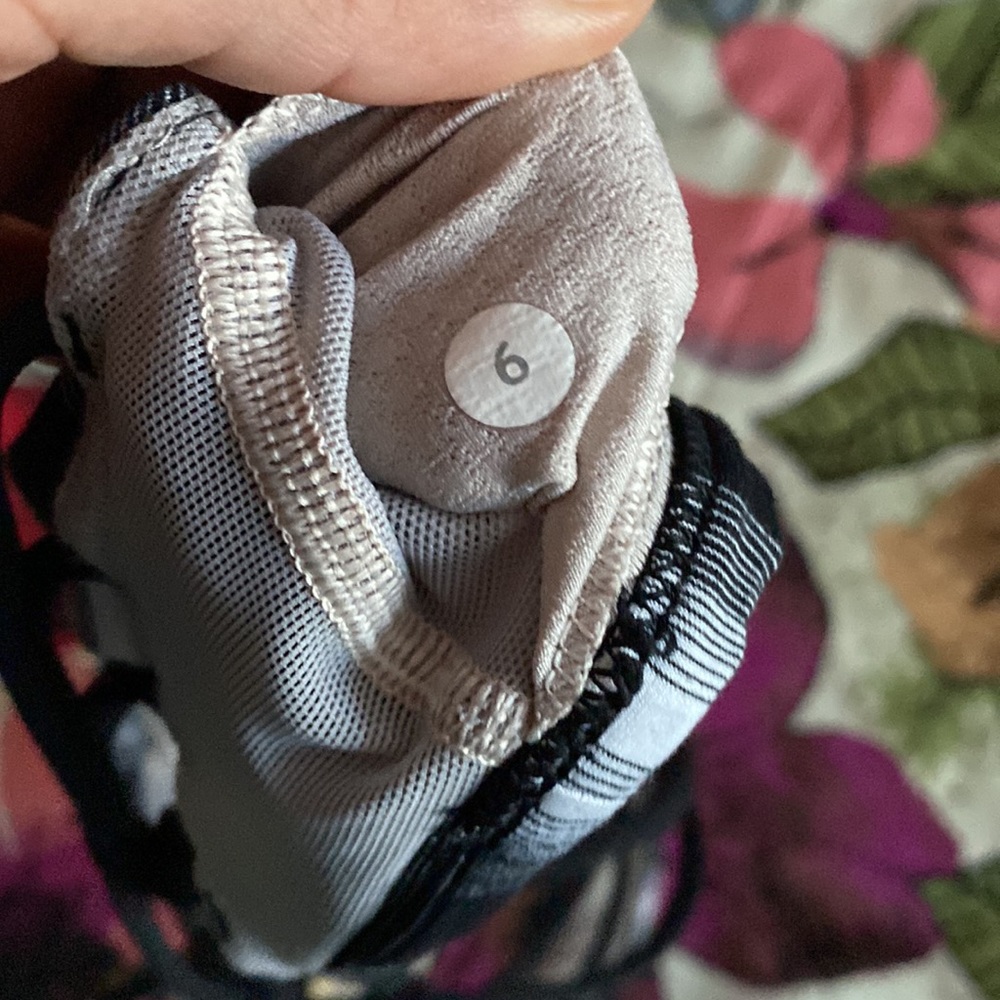 Lululemon Free To Be Wild Bra - Picture 6 of 6